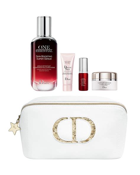 dior holiday one essential gift set|Dior getaway glamour set.